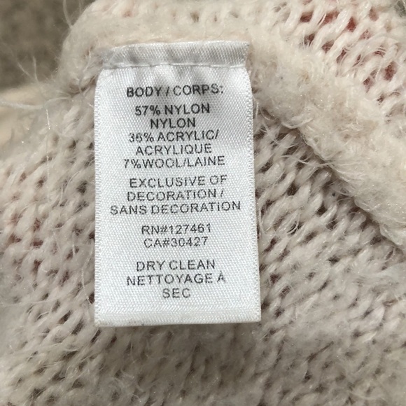 Wildfox White Label Cardigan Sweater Size XS Cream Eyelash Embroidered Monogram - Picture 8 of 11